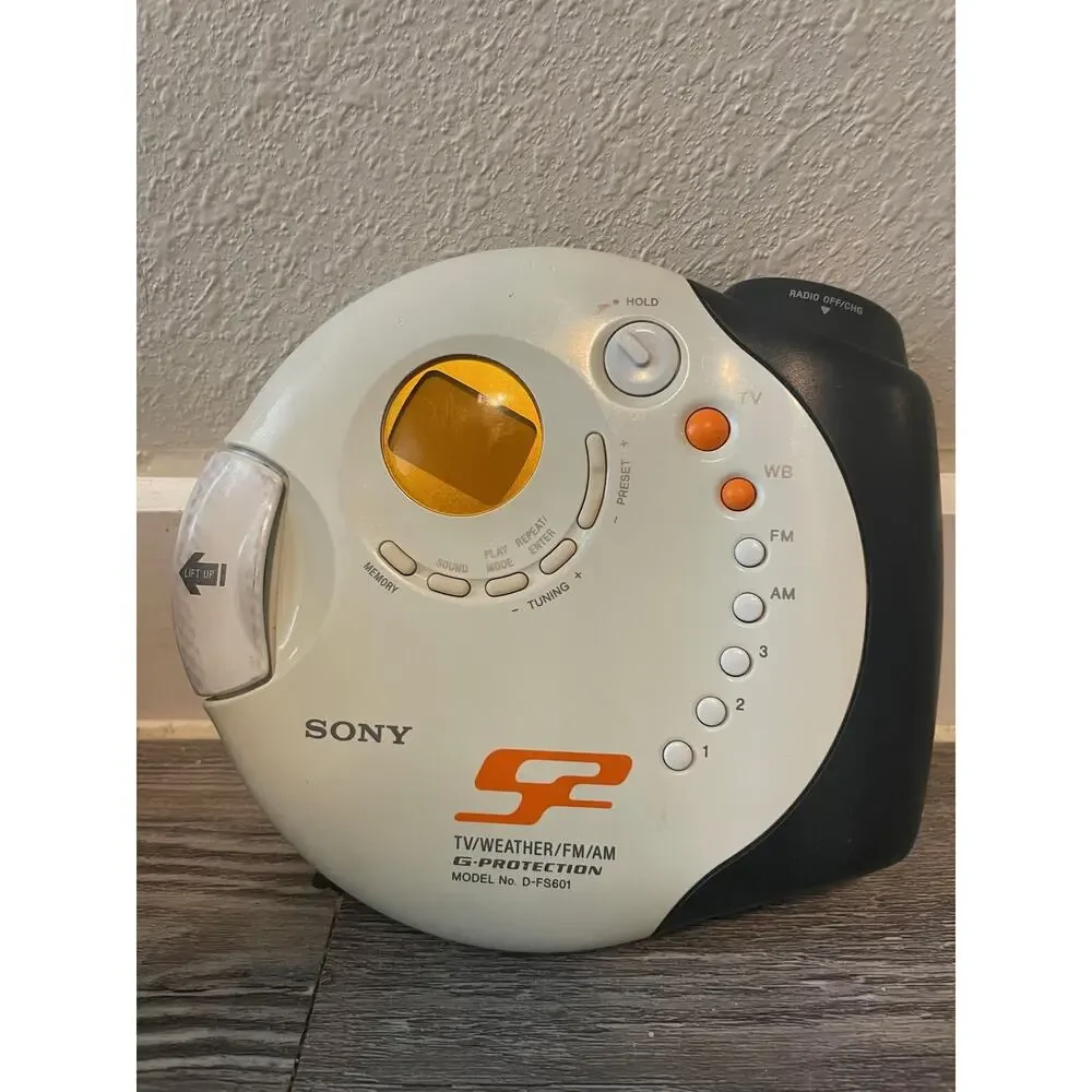 Sony Walkman D-FS601 S2 Portable CD Player FM AM OEM Headphones Carrying Case